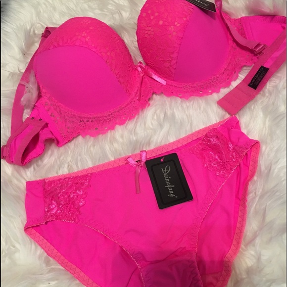 Dainafang underwire lace bra & bikini panty - Picture 4 of 7